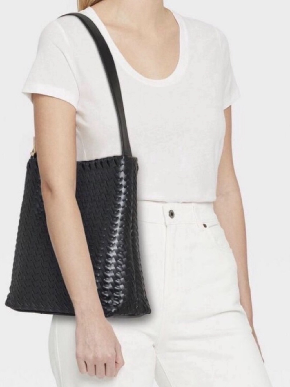 Woven Black Bucket Bag - Classic Everyday Tote